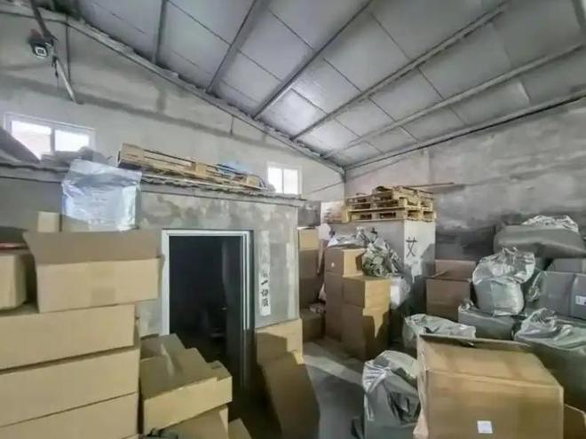 厕糖浆布满霉斑央视起底曝光很多人天天喝PG电子麻将胡了2试玩太恶心！原料挨旱(图9)
