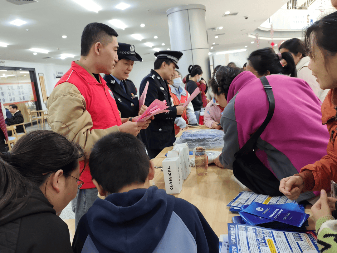 0周年暨《大众电影》创刊75周年系列阅读推广活动在市图书馆隆重举办麻将胡了试玩活动回顾丨书中光影・纸间岁月——庆祝中国电影诞生12(图12) 0周年暨《大众电影》创刊75周年系列阅读推广活动在市图书馆隆重举办麻将胡了试玩活动回顾丨书中光影・纸间岁月——庆祝中国电影诞生12(图12)